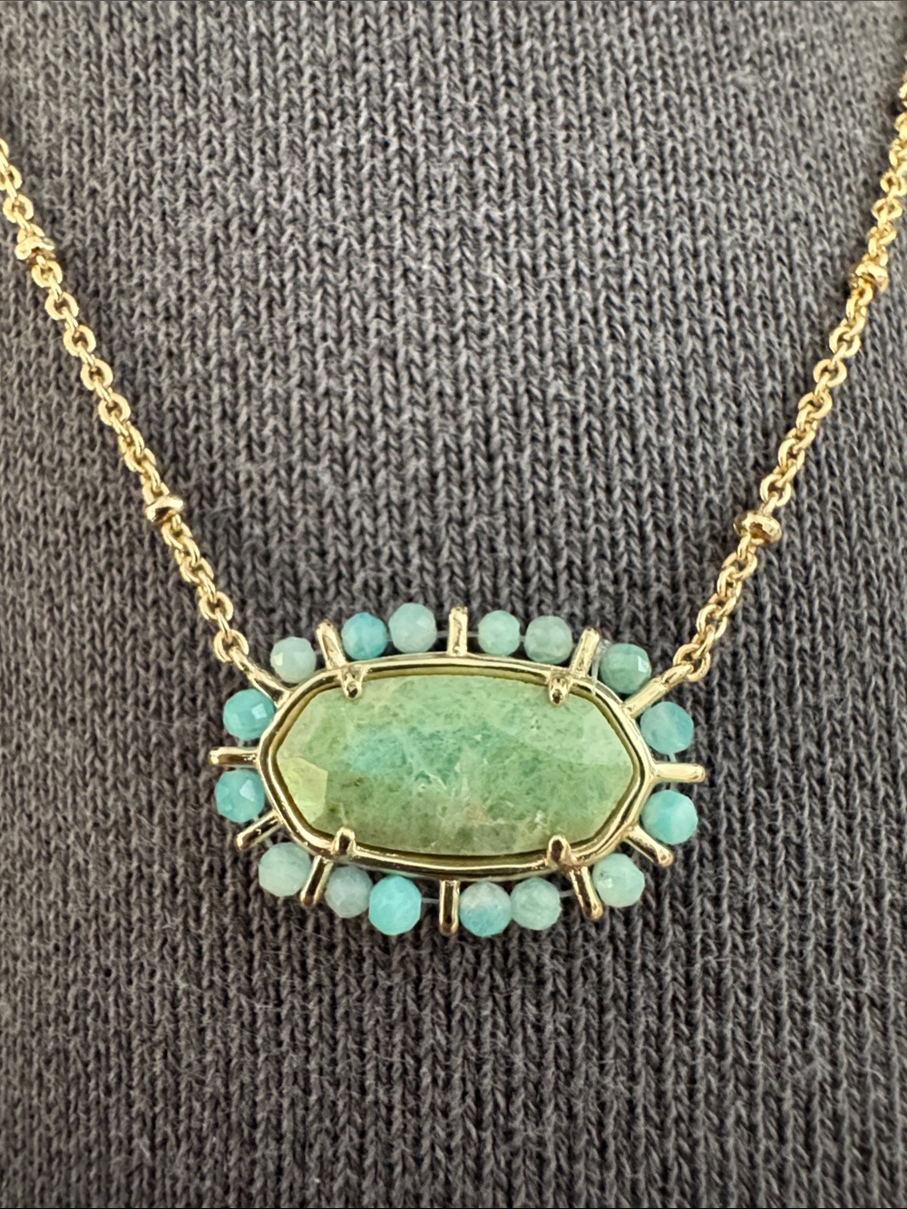 Kendra Scott Daphne Beaded Frame Pendant Necklace in teal amazonite - Picture 1 of 3